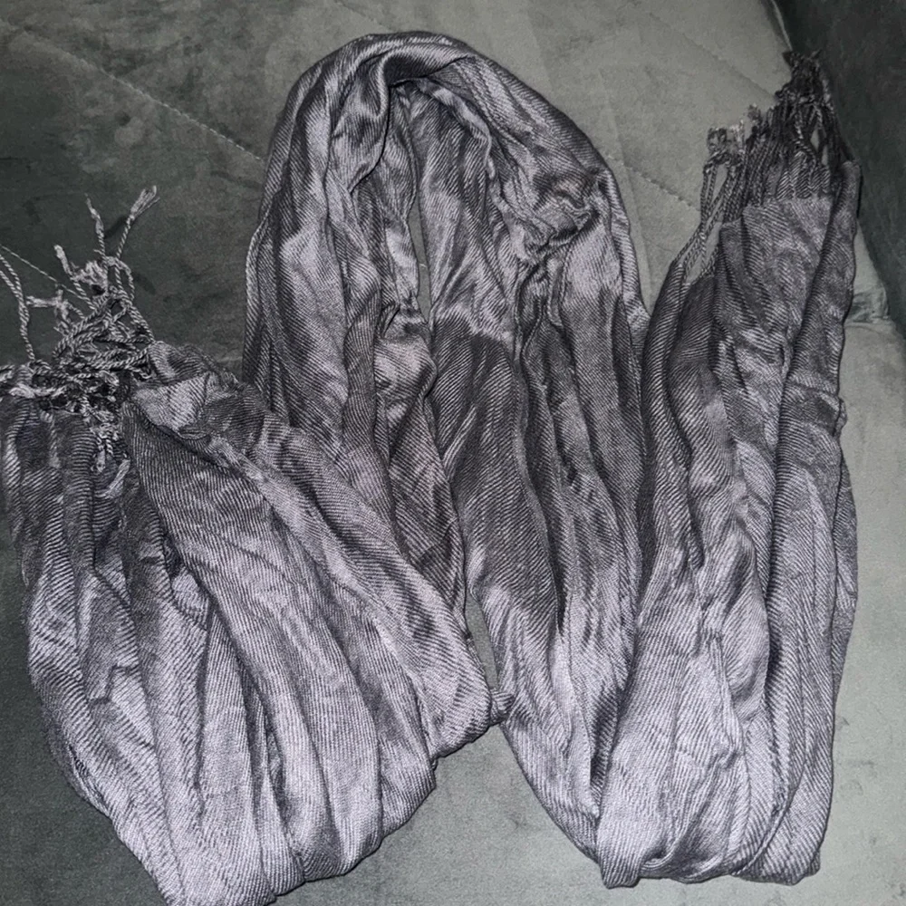 Beautiful dark gray pashmina fashion scarf. NWOT.
